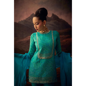 Neel Aabha – Viscose Silk Embellished Sharara Set
