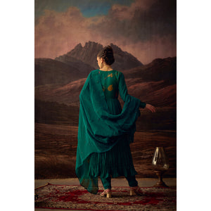 Emerald Noor – Hand-Embroidered Pleated Anarkali Set