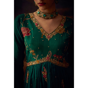 Emerald Noor – Hand-Embroidered Pleated Anarkali Set